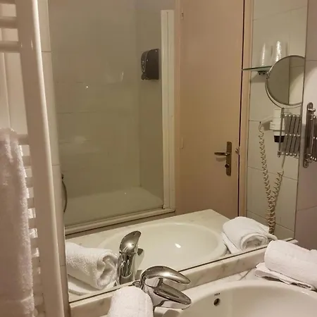 Отель Comapedrosa 2*