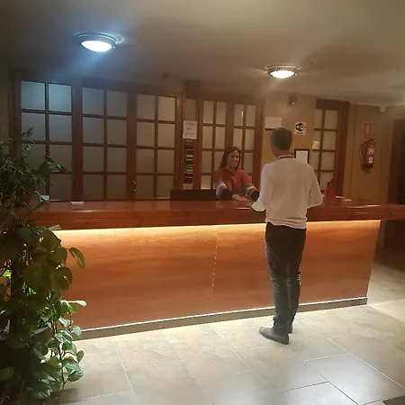 Comapedrosa Отель Аринсал