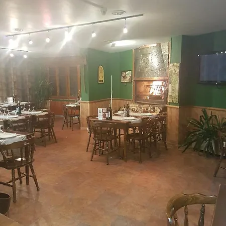 Comapedrosa Отель 2*